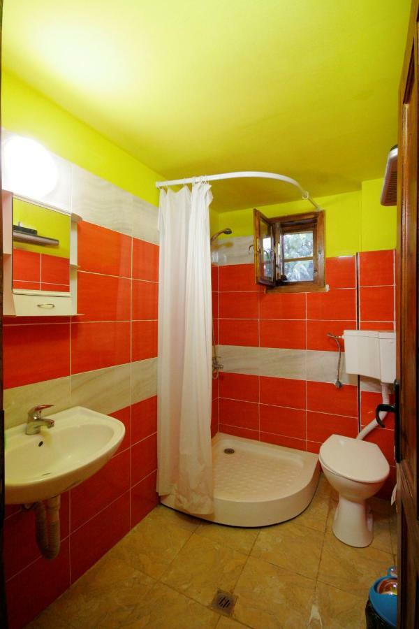 Chuchi Guest House 1 Złatna Panega Zewnętrze zdjęcie